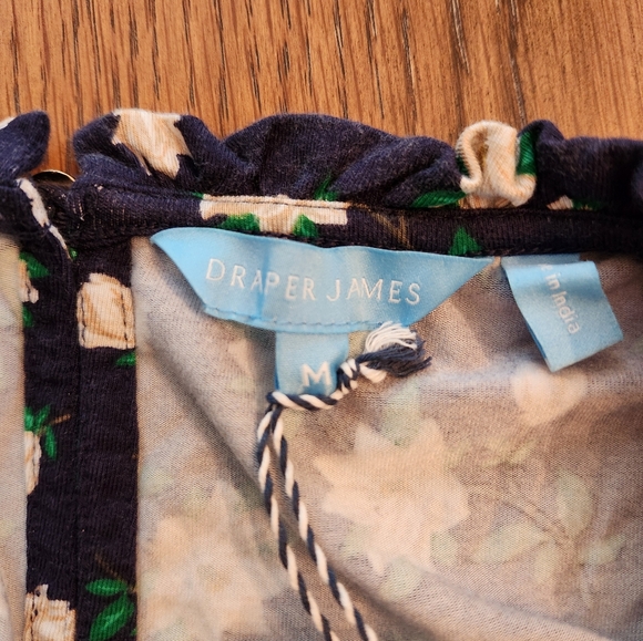 NEW Draper James Kitty Dress in Magnolia Size Medium - Picture 6 of 9